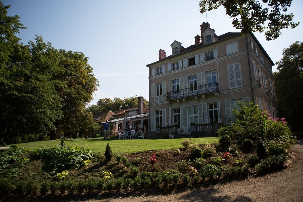 Le Chateau De La Vierge Bures-sur-Yvette Exterior foto