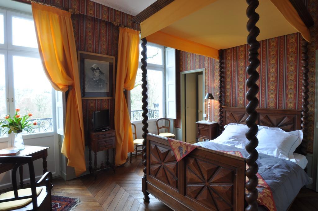 Le Chateau De La Vierge Bures-sur-Yvette Zimmer foto
